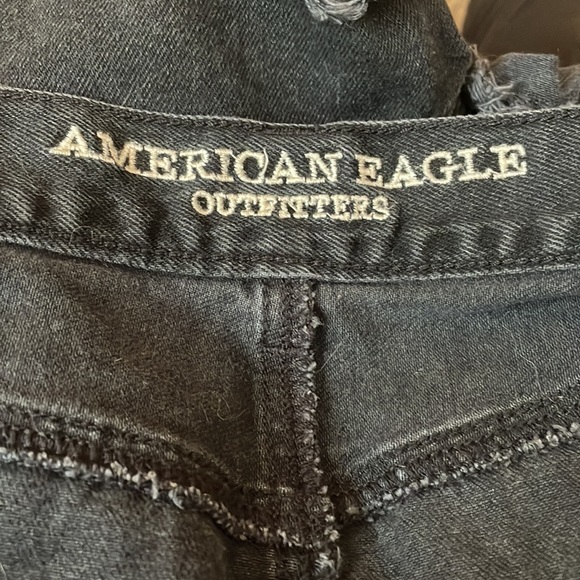 AE MOM shorts - Picture 3 of 5